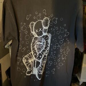 Popular CLUB SCENE Graphic Tee “KID CUDI” Brand. NWOT/ GLOW IN DK / KlownDesign